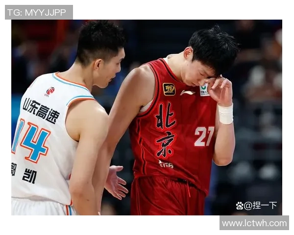 季后赛精彩对决山东队与新疆队的巅峰对抗回顾与精彩瞬间集锦